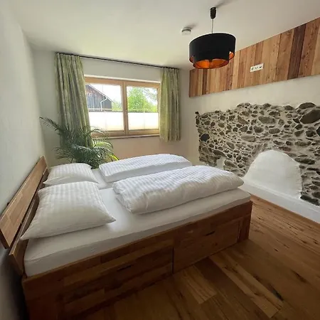 Goassa - Familie Zehner * Goriach (Spittal an der Drau)